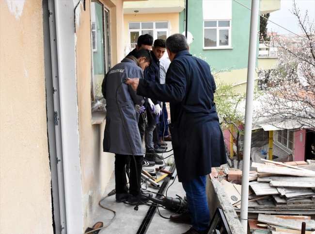 Meslek lisesi öğrencileri ihtiyaç sahibi ailelerle buluşuyor